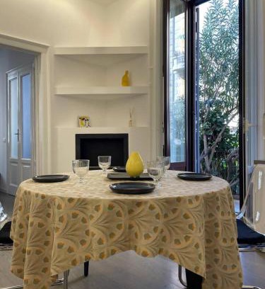 Porta Vittoria Apartment | Davide Host Urban Garden 20 min Duomo