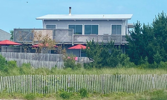 Davis Park House | Davis Park Waterview, 4th House from Ocean, WiFi, Pool, AC/Heat