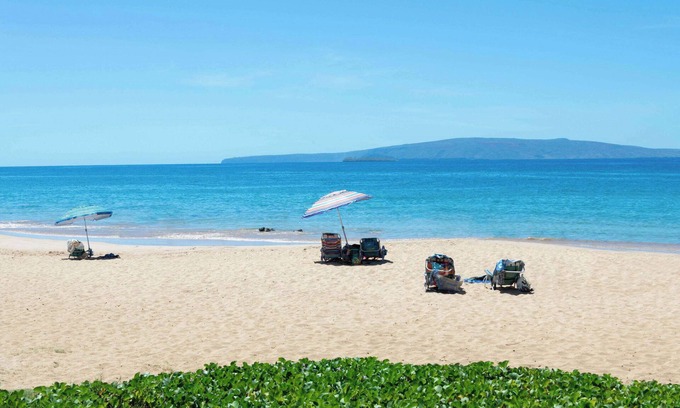 Kihei Hotel | Days Inn by Wyndham Maui Oceanfront