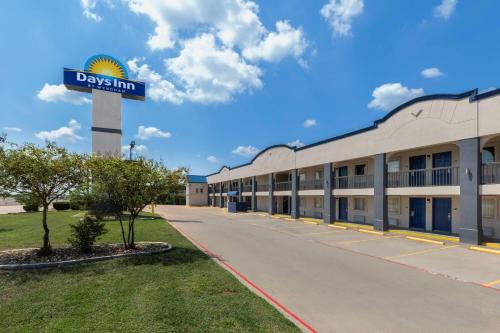 Temple Hotel | Days Inn by Wyndham Temple