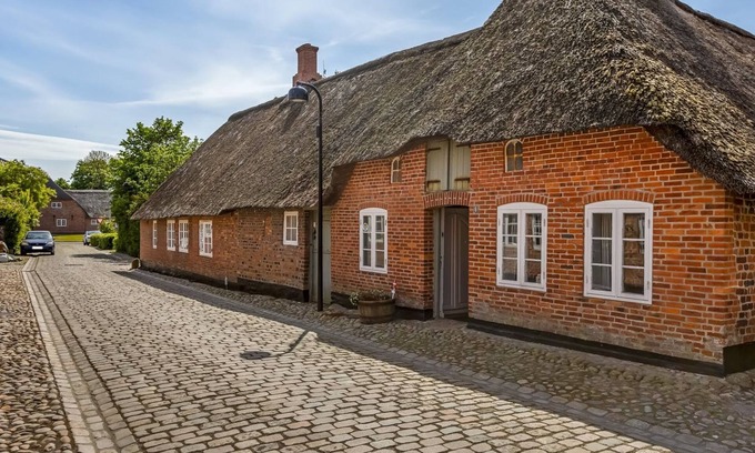 Hojer House | "Deik" - 25km from the sea by Interhome