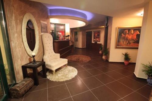 Menidion Hotel | Delfini Hotel