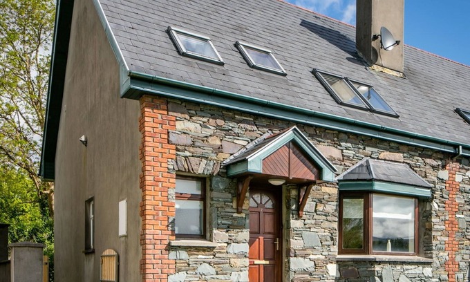 Kenmare House | Delightful cottage just steps from Kenmare town