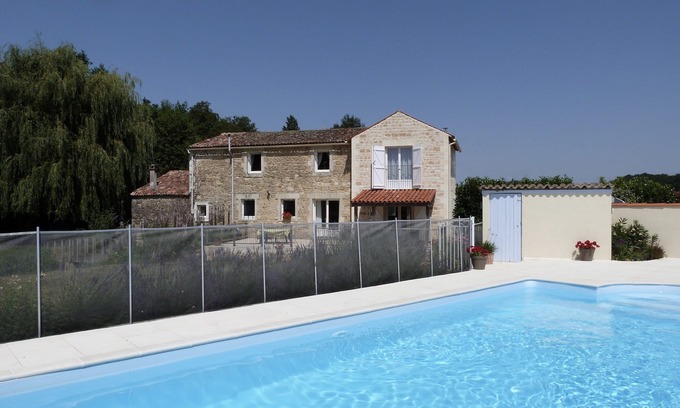 Cravans House | Delightful Moulin with Private Heated Saltwater Pool, WiFi, 20 mins from coast