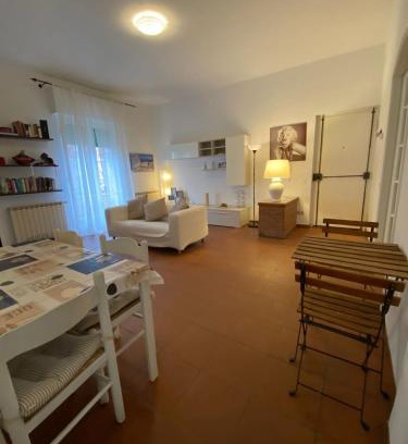 Marina di Massa Apartment | delizioso appartamento vicinissimo al mare