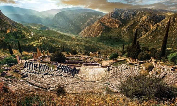 Delfoi Apartment | DelphiCENTER-penthouse-celebrity V.I.P