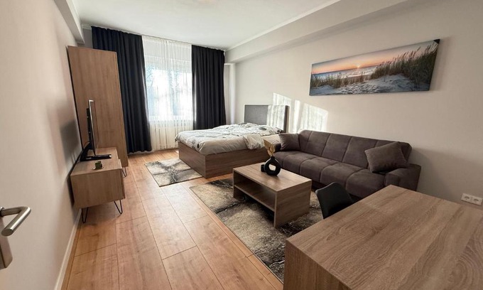 Altstadt-Nord Apartment | Deluxe Family Loft with 4 Rooms XXL-Lily