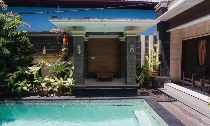 By Pass Ngurah Rai House | Denays Guest House Jimbaran