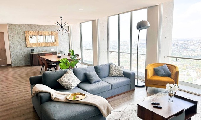 Angelopolis Apartment | DEPA ANGELOPOLIS, LA MEJOR VISTA,ALBERCA Y SPA.