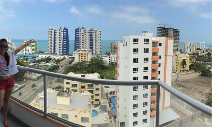 Tonsupa House | Departamento en piso 11 con terraza