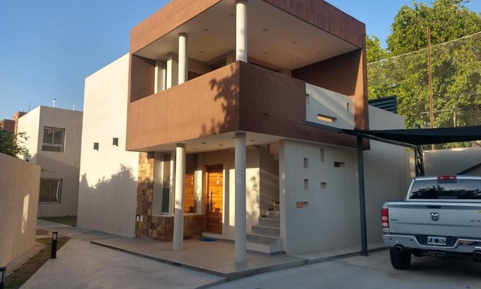 San Juan Apartment | Departamento Temporal- Excelente ubicación