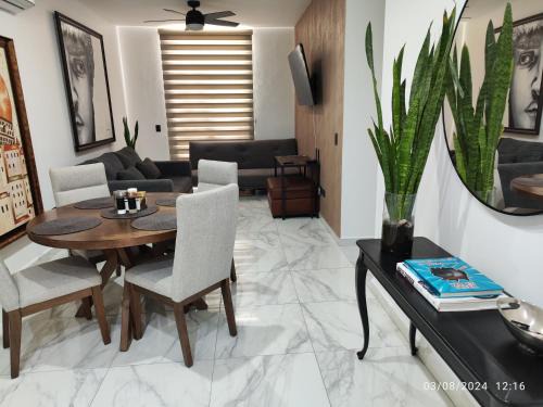 Lomas de Mazatlan Apartment | Depto de 2 recámaras a 800 metros del Malecon de Mazatlan