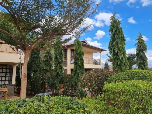 Voi Villa | Desa Homes