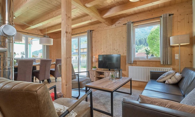 Sankt Michael im Lungau Ski Chalet | Detached chalet with spacious garden