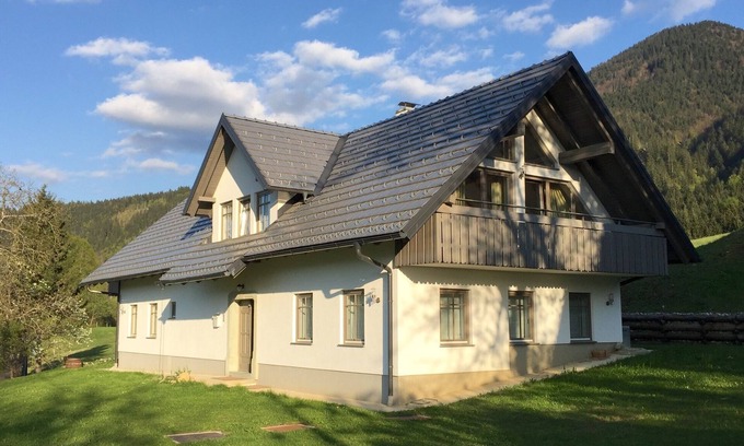 Ravne v Bohinju Ski Chalet | Detached family friendly Chalet with wonderful mountain views!