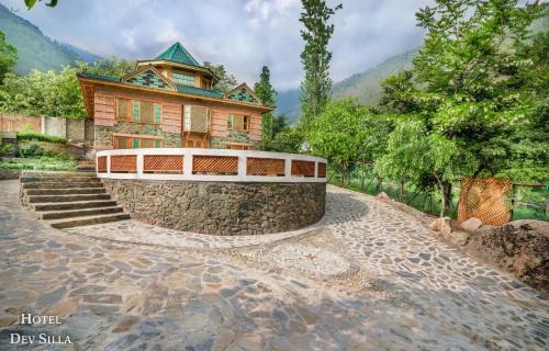 Brein House | Dev Silla