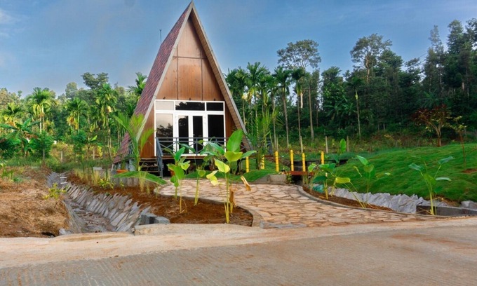 Sakleshpur Cottage | Dew Drops@ Kalgane