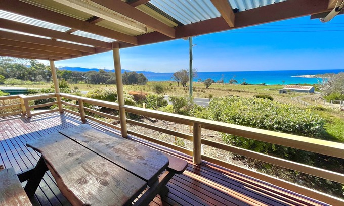 Bicheno House | Diamond Roost - Views of Diamond Island