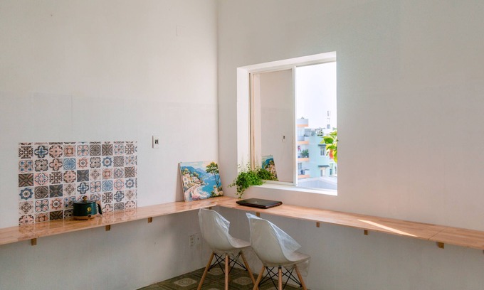 District 12 Hotel | [Digital Nomad] Immigration to Vietnam