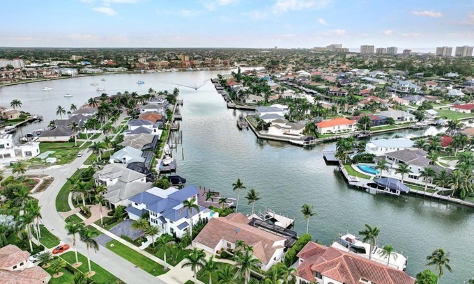 Marco Island House | Direct boating access waterfront home w/pool/spa