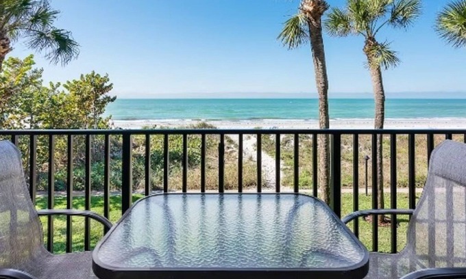 Independence Square Condo | DIRECT Gulf Front! NOT Overlooking Pool! Expansive Views of Gulf North & South.