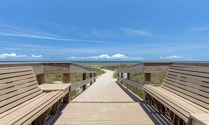 Cocoa Beach Condo | Direct Oceanfront 3-bedroom Condo in Cocoa Beach