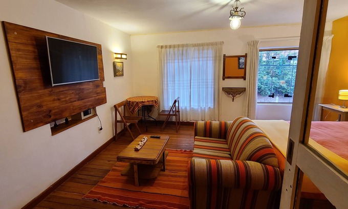 Cusco Bed & Breakfast | Discover the wonder of the world with the most authentic experience.