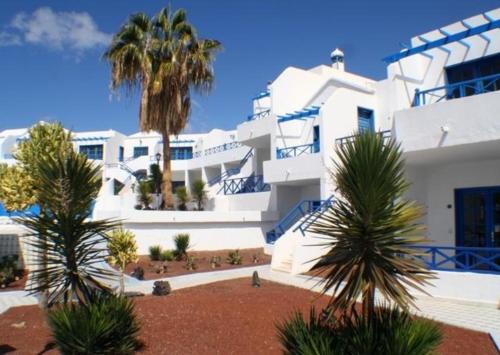 Puerto del Carmen Apartment | Doce Rentals at Las Orquideas