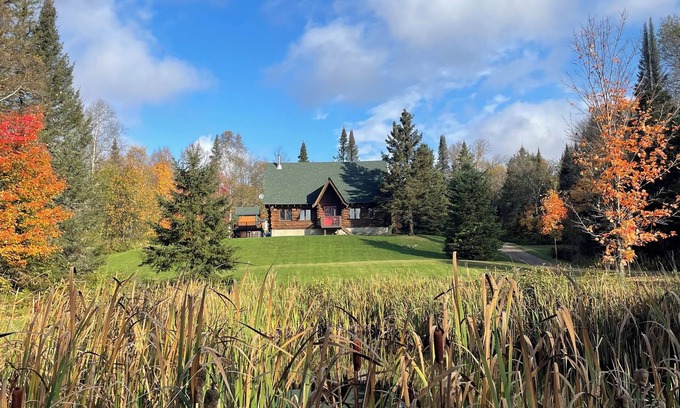 Strong Cabin | Dog friendly 100 acres of private woods hiking trails sleeps 8 play set