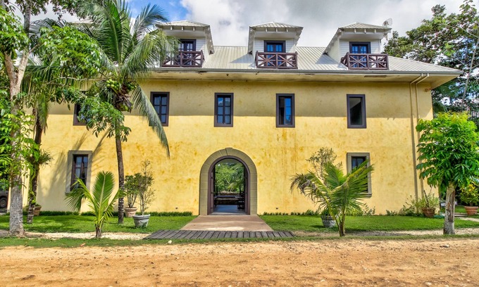 Bullet Tree Falls House | Dog-Friendly Riverfront Suites with Private Pool, Lovely Views, Partial AC & WiFi