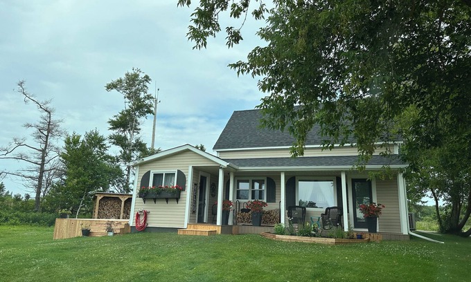 West Point House | Dog Friendly Vacation Home located in the fishing community of West Point PEI