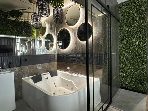 Mlyniska Apartment | Doki SPA Apartments with Jacuzzi & Sauna