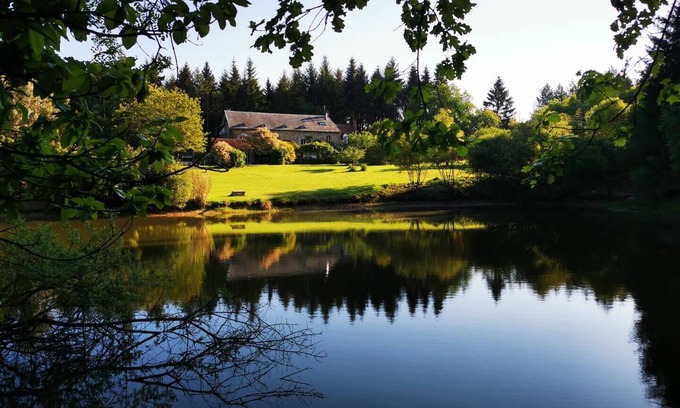 Bussiere-Saint-Georges House | Dolaine des Capucins