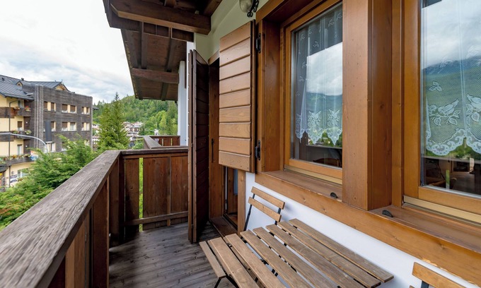 Borca di Cadore Apartment | Dolomiti Skyview Duplex +private park -20' Cortina