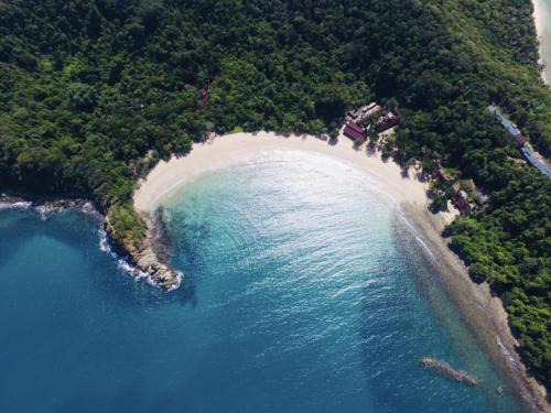 Kota Belud Hotel | Dolphin Bay Island Resort 海豚岛