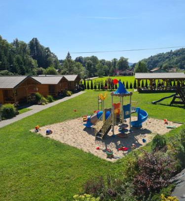 gmina Lewin Kłodzki Ski Chalet | DOMKI POD ZIELONYM WZGÓRZEM