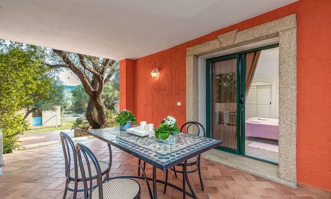 Rudalza Apartment | Domos Pintadas Apt. 3 Porto Rotond, Rudalza, Italy