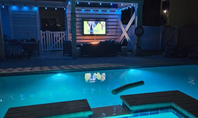 Ocean Drive House | Don't settle for less! Ocean view luxury.