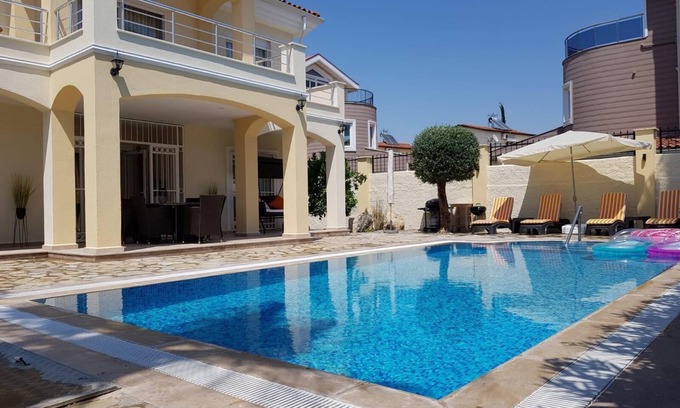 Kadriye Villa | Dont miss out your charming villa in belek