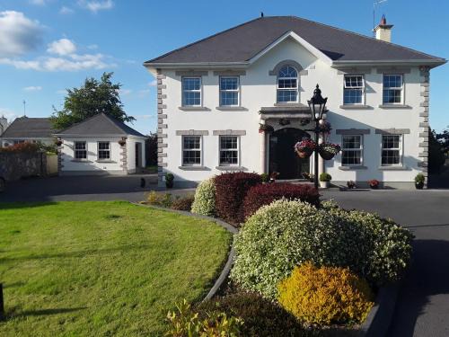 Craughwell Bed & Breakfast | Doonard Manor B&B