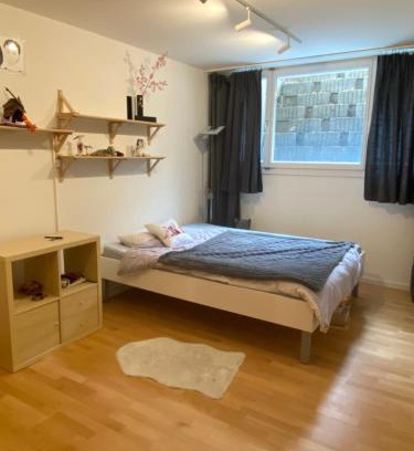 Oberwil House | Doppelzimmer mit separatem Dusche und WC