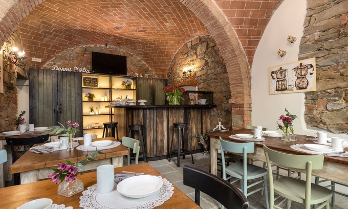 Monte San Savino House | DormiVeglia B&B