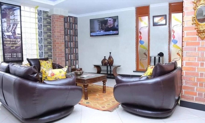 Kampala House | Double Deluxe suite.