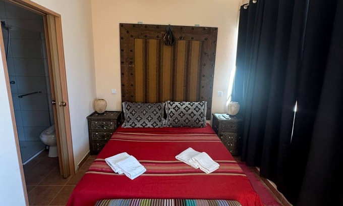 Meia Praia Cabin | Double room for a long stay near the beach in the Algarve