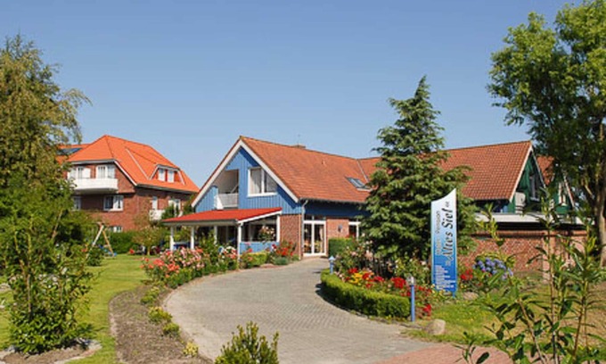 Esens Cottage | Double room Krabbe in the Hotel-Pension Altes Siel - Double room Krabbe with