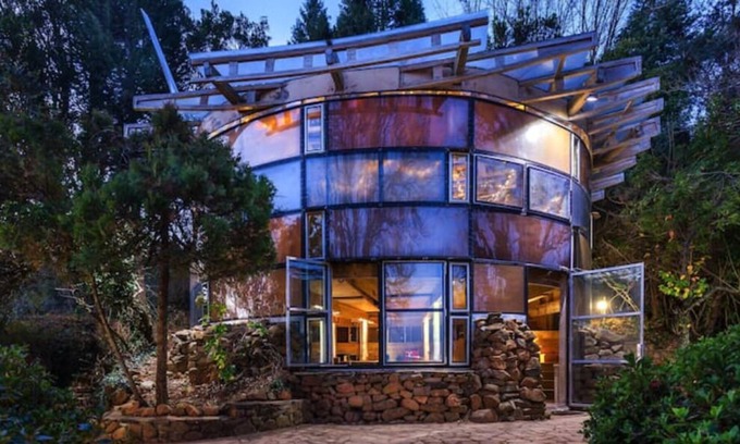 Hogsback Cottage | Double-story glass-cottage in forest w/ Private waterfall! 1 bedroom.