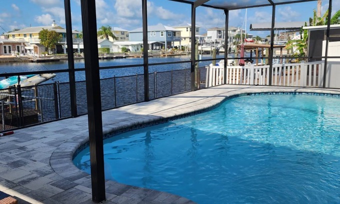 Spring Hill House | Double Waterfront Property with Amazing Views & Private Pool