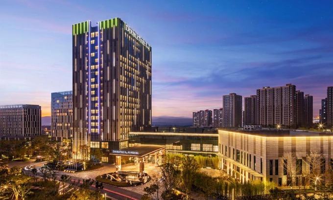 Guandu Hotel | Doubletree By Hilton Kunming Airport
