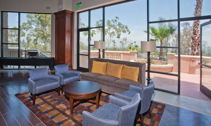 Montebello Hotel | DoubleTree by Hilton Los Angeles - Rosemead