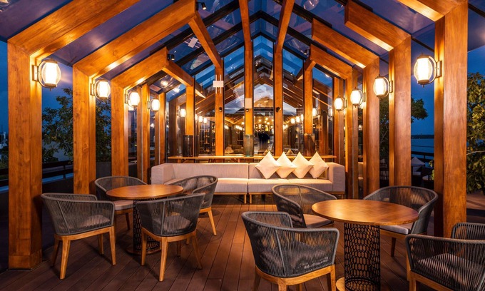 Weerawila Resort | DoubleTree by Hilton Weerawila Rajawarna Resort